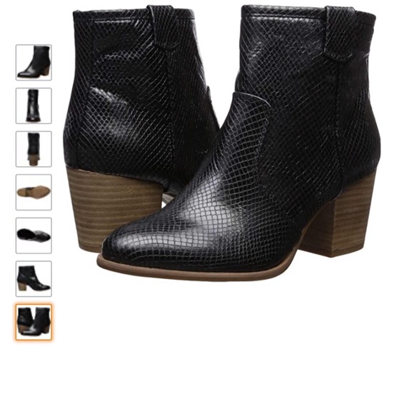 Carlos by Carlos Santana Women's Rowan Ankle Boot - Picture 5 of 8